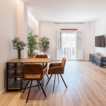 Studio Office Reina 7 فالنسيا المظهر الخارجي الصورة