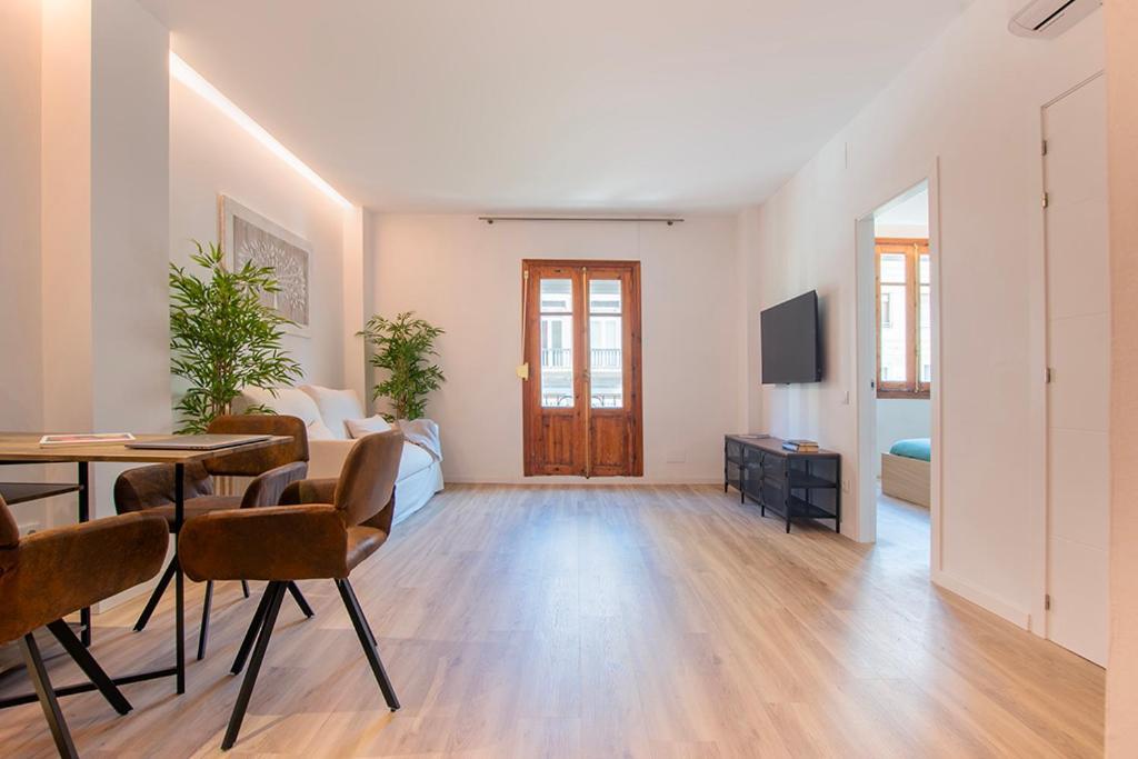 Studio Office Reina 7 فالنسيا المظهر الخارجي الصورة