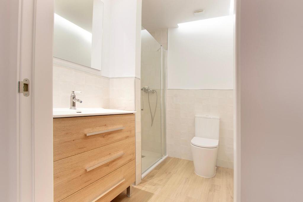 Studio Office Reina 7 فالنسيا المظهر الخارجي الصورة